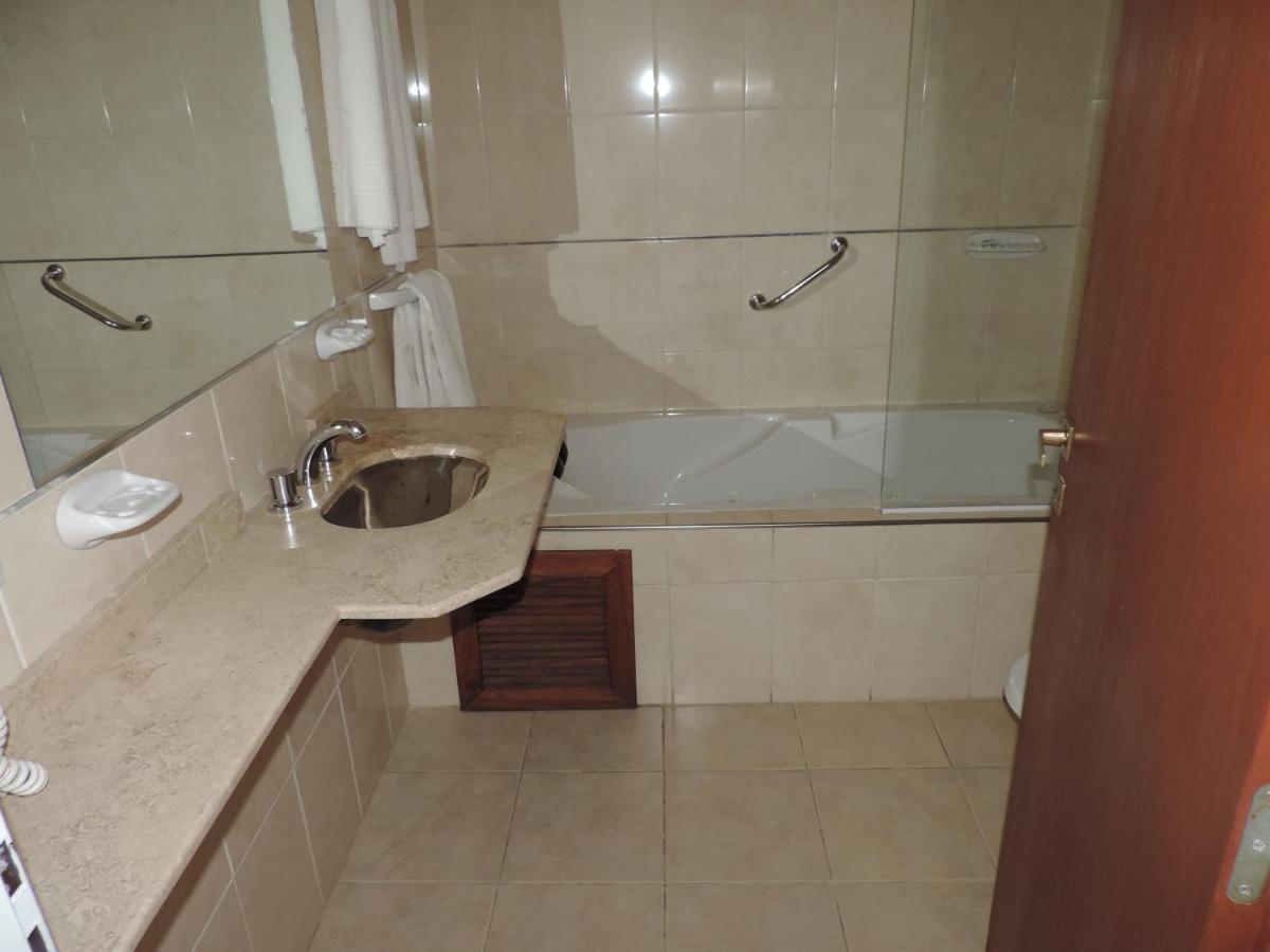 Hotel Riviera Las Grutas Kültér fotó